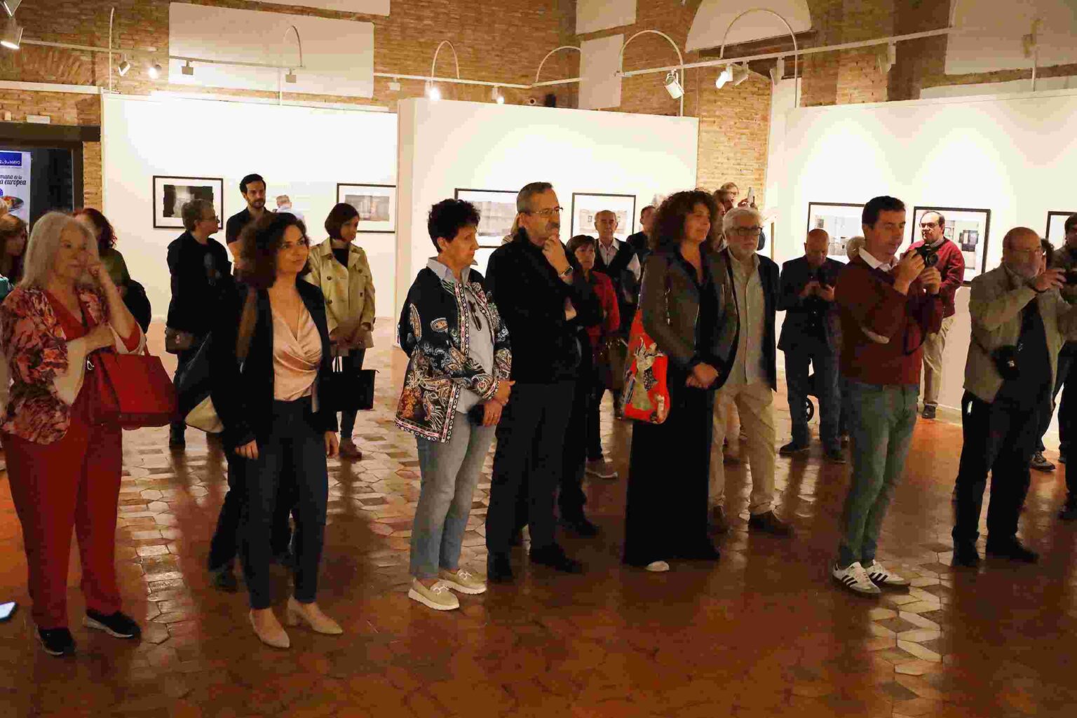 El fotógrafo torrejonero Javier Rego expone su obra - elpuerta.com