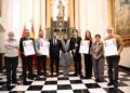 Fotografía de archivo de una entrega de premios y distinciones de la Fundación Antezana