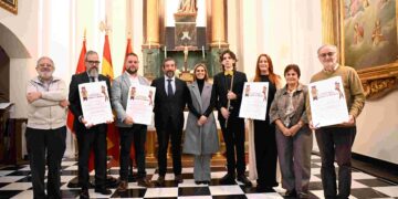 Fotografía de archivo de una entrega de premios y distinciones de la Fundación Antezana
