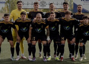 El equipo del Alcalá que perdió el domingo pasado en Tres Cantos (Foto RSD Alcalá)