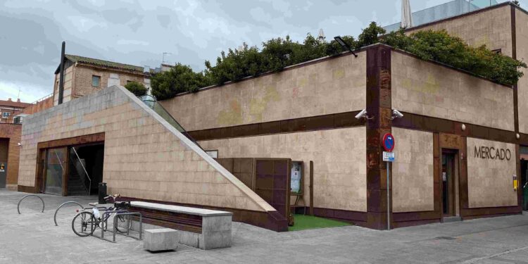 El Ayuntamiento de Alcalá impulsa la transformación del Mercado Municipal con un proyecto de dinamización gastronómica