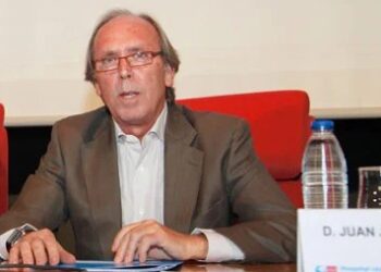 Juan José Equiza, el gerente que más tiempo ha estado al frente del hospital de Alcalá