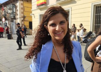 Esther de Andrés