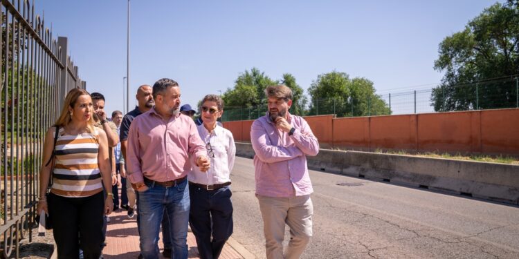 Santiago Abascal con los concejales complutenses de Vox en una foto de archivo