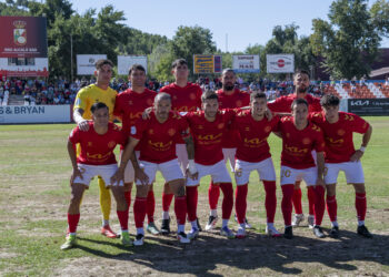 El Alcalá en el segundo partido de la temporada ante el Conquense en el Val (Fotos Baldo)