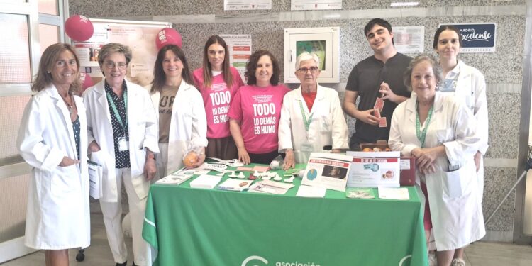El Hospital de Alcalá analiza el aumento por parte de los jóvenes del consumo de nuevas formas de fumar como el vapeo