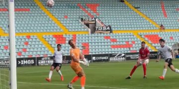 El 1-0 marcado por Vicandi para el Salamanca. Imagen Salamanca UDS