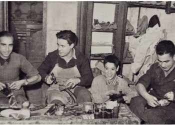 El taller de zapatería de Manuel Cámara en la calle Carmen Calzado